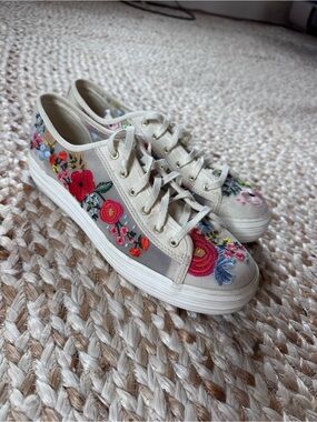 Keds Cream Canvas Low-Top Sneakers with Multicolor Floral Embroidery